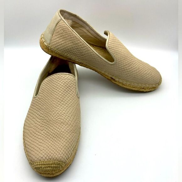 UGG Australia Beige Metallic Espadrille Flats SZ 8/250 - Picture 1 of 12